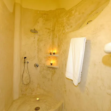 Vakantiehuis Tsakanos Traditional Sirma *